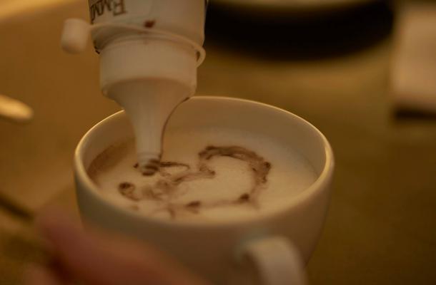 Austrian Sacher and Latte Art - photo 11